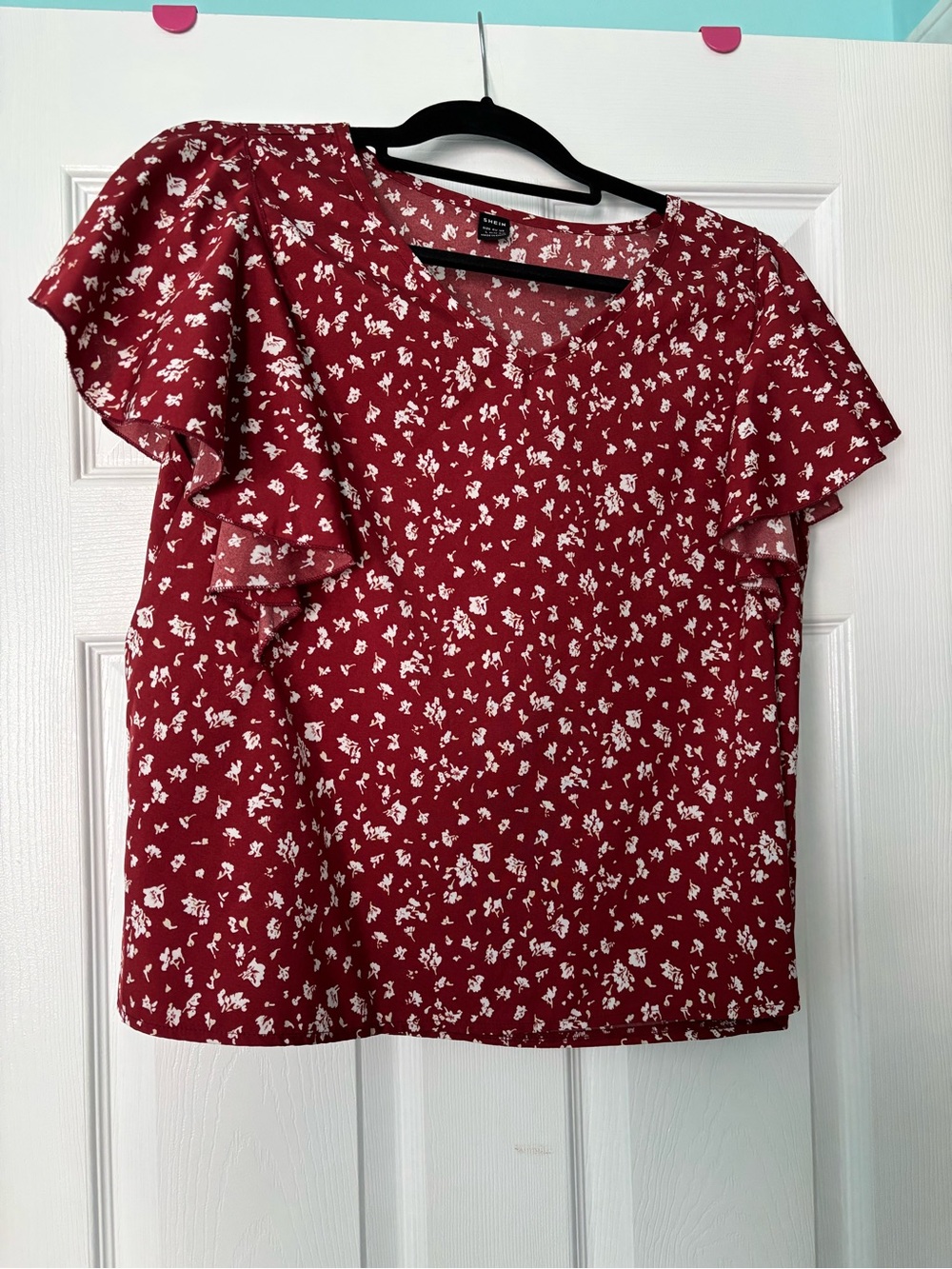 SHEIN Red Floral Ruffle Sleeve Blouse